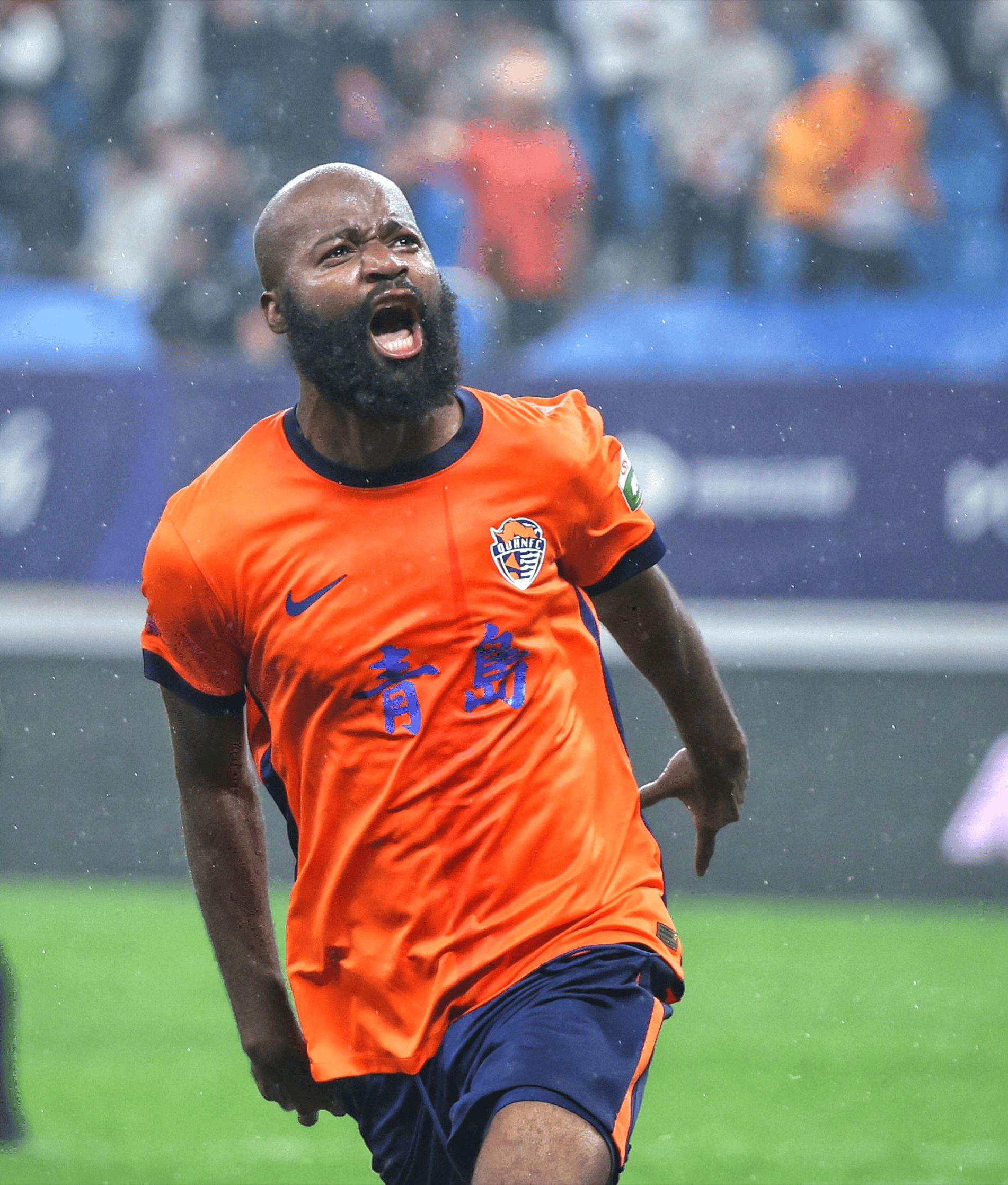 富力遭遇上港逆转，球队惨遭逆转颓势难挡()